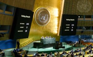 Latest Ukraine updates: UNGA votes to demand Russian withdrawal