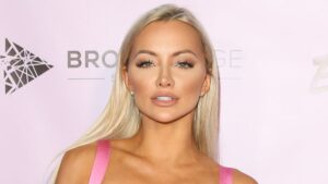 Lindsey Pelas Net Worth 2022,